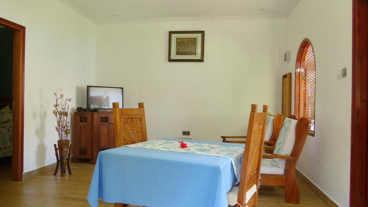 The Islander Hotel Grand Anse  Kültér fotó